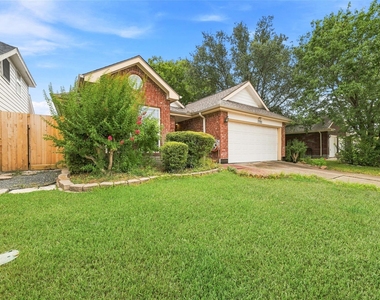 7723 Valera Lane - Photo Thumbnail 1