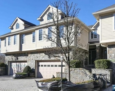 14 Kensington - Photo Thumbnail 44