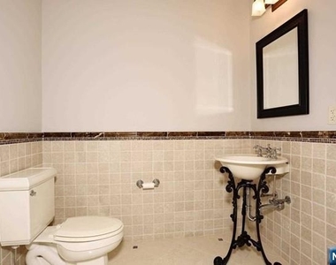 14 Kensington - Photo Thumbnail 22