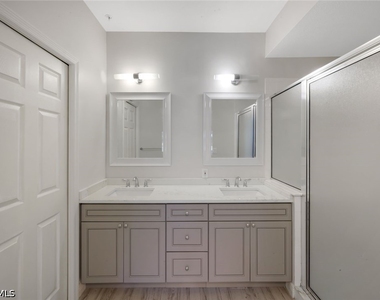 2235 Chesterbrook Court - Photo Thumbnail 12