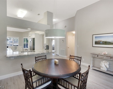 2235 Chesterbrook Court - Photo Thumbnail 9