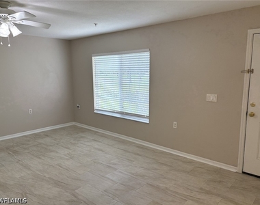 9409 Ivy Brook Run - Photo Thumbnail 14