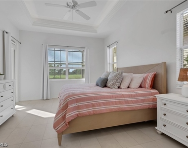 7832 Valencia Court - Photo Thumbnail 13