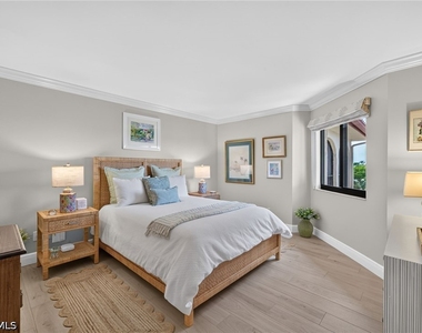 6020 Pelican Bay Boulevard - Photo Thumbnail 17