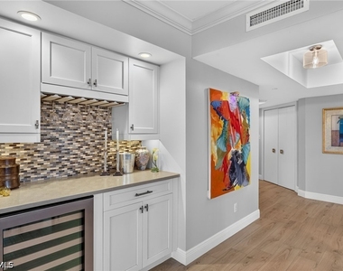 6020 Pelican Bay Boulevard - Photo Thumbnail 9