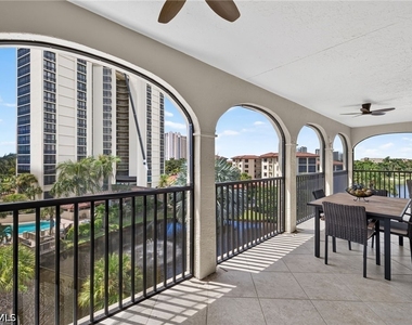 6020 Pelican Bay Boulevard - Photo Thumbnail 5