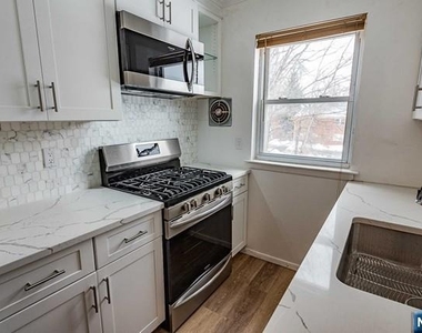 127 Regency - Photo Thumbnail 12