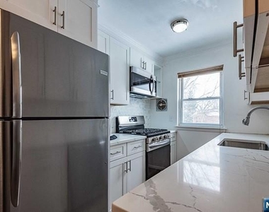127 Regency - Photo Thumbnail 8