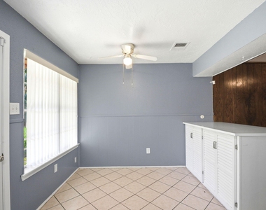 11418 Hendon Lane - Photo Thumbnail 14
