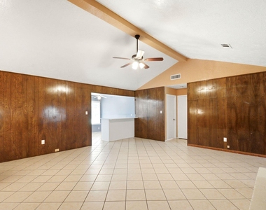 11418 Hendon Lane - Photo Thumbnail 7