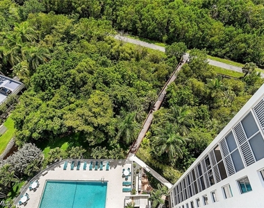 5550 Heron Point Drive - Photo Thumbnail 18