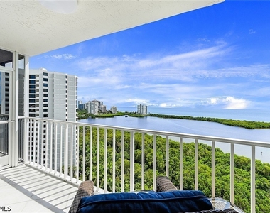5550 Heron Point Drive - Photo Thumbnail 17