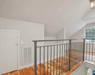 261 W Saddle River - Photo Thumbnail 34