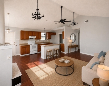 1036 15th Street - Photo Thumbnail 16
