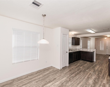 5415 Rio Sabinas Street - Photo Thumbnail 1