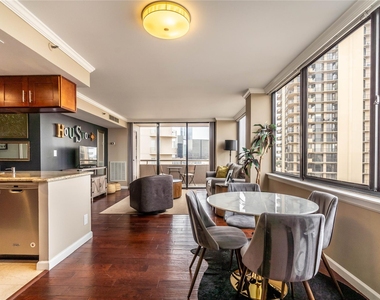 3525 Sage Road - Photo Thumbnail 4