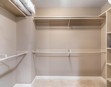 3525 Sage Road - Photo Thumbnail 11