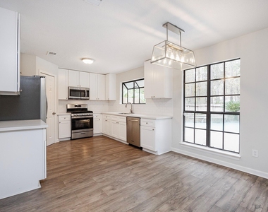 86 W Stony Bridge Circle - Photo Thumbnail 11