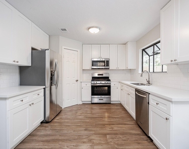 86 W Stony Bridge Circle - Photo Thumbnail 13