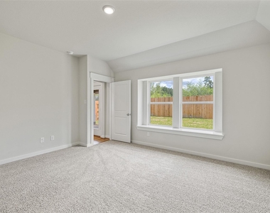 40769 Mostyn Lake Drive - Photo Thumbnail 14