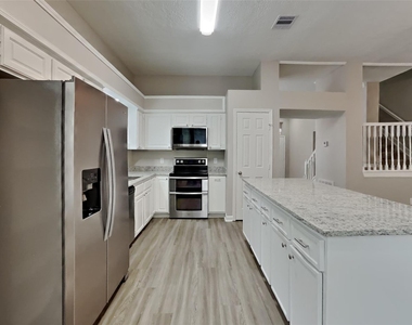 5302 Cedar Lodge Court - Photo Thumbnail 3