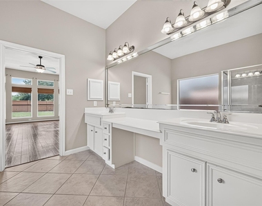 3927 Bowie Bend Lane - Photo Thumbnail 19