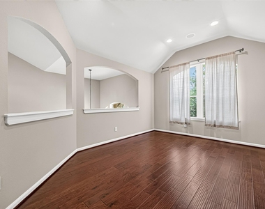3927 Bowie Bend Lane - Photo Thumbnail 31
