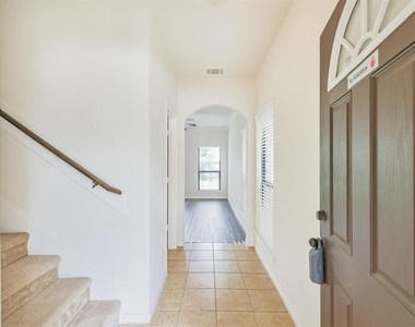 6643 Sharpstone Creek Lane - Photo Thumbnail 3