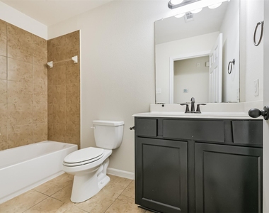 6643 Sharpstone Creek Lane - Photo Thumbnail 24