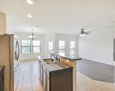 6643 Sharpstone Creek Lane - Photo Thumbnail 9