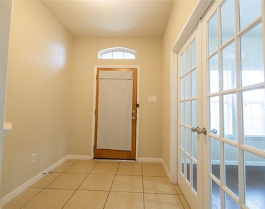 4519 Ferndale Meadows Drive - Photo Thumbnail 3