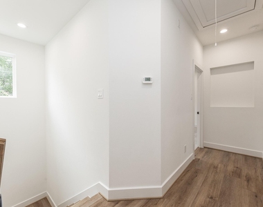 905 Quitman Street - Photo Thumbnail 17