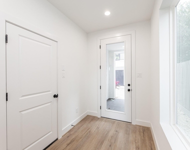 905 Quitman Street - Photo Thumbnail 35