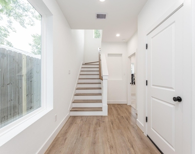 905 Quitman Street - Photo Thumbnail 34