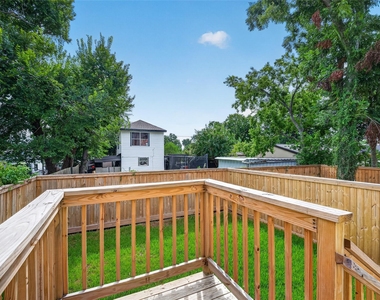 2208 Bleker Street - Photo Thumbnail 40