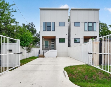 2208 Bleker Street - Photo Thumbnail 21