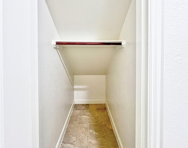 78 Lindenberry Circle - Photo Thumbnail 24