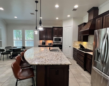78 Lindenberry Circle - Photo Thumbnail 5