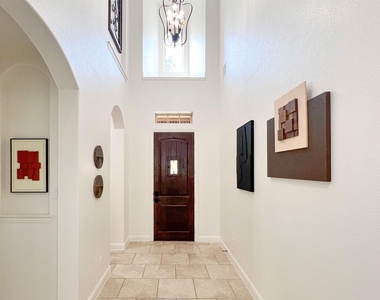 78 Lindenberry Circle - Photo Thumbnail 2