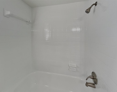 12015 Osage Park Drive - Photo Thumbnail 15
