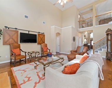 6215 Silver Thistle Lane - Photo Thumbnail 6