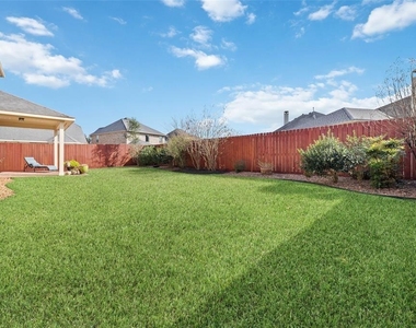 6215 Silver Thistle Lane - Photo Thumbnail 27