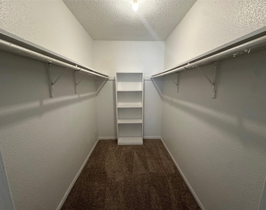 250 El Dorado Boulevard - Photo Thumbnail 8