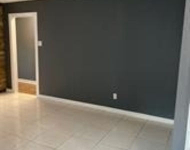 2619 Areba Street - Photo Thumbnail 5