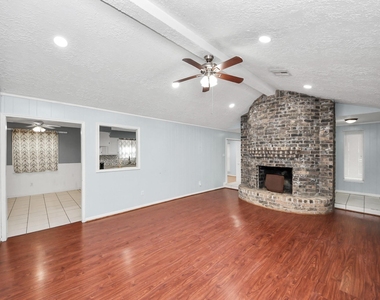 9607 Crail Drive - Photo Thumbnail 29