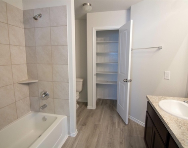 18615 Bell Ravine Drive - Photo Thumbnail 9
