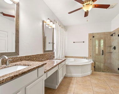 13614 Cardinal Cove Court - Photo Thumbnail 21