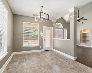 13614 Cardinal Cove Court - Photo Thumbnail 16
