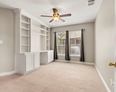 13614 Cardinal Cove Court - Photo Thumbnail 17
