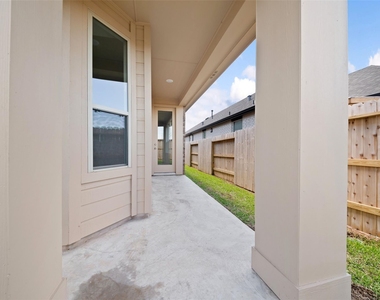 820 Sendero Trail - Photo Thumbnail 34
